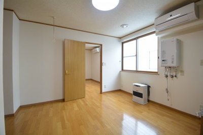 【居間・リビング】 | コーポラスパークタウンA | リビングです