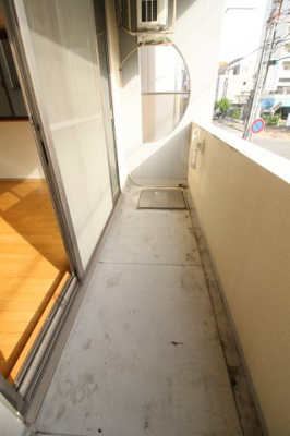 【バルコニー】 | ヴィバーチェレジデンス