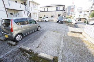 【駐車場】