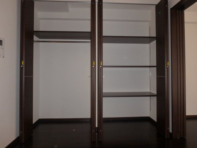 【収納】 | S-RESIDENCE淀屋橋
