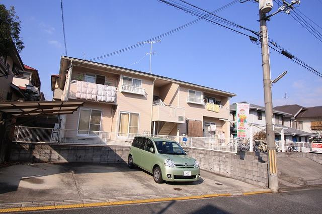 エステートピア朱雀の外観