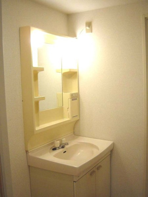  | ガクトウ三鷹