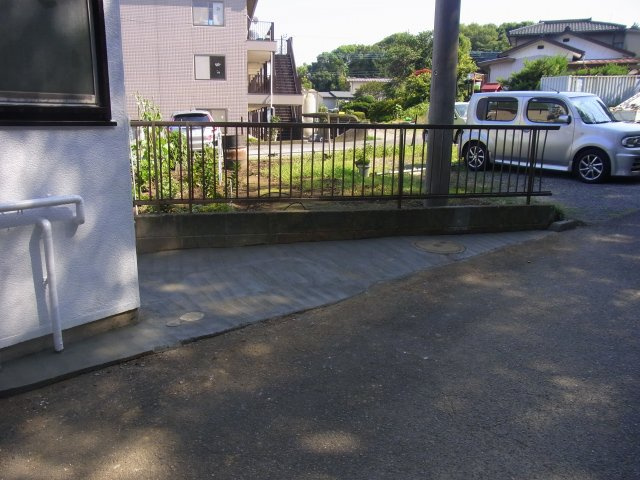 【 売主 】綾瀬市寺尾南２丁目　リフォーム戸建の外観