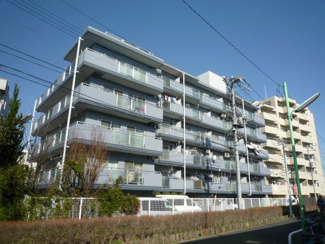 セザール八坂