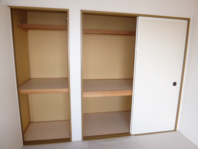 オークス金子Ａの収納