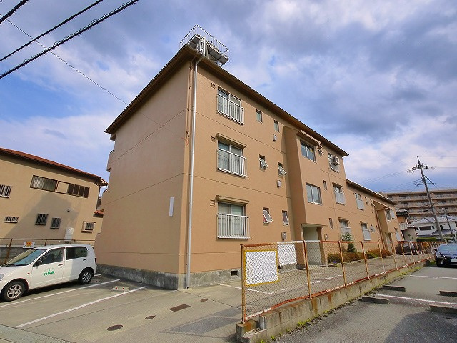 ヴィルドミール富雄の外観|外観もきれいです