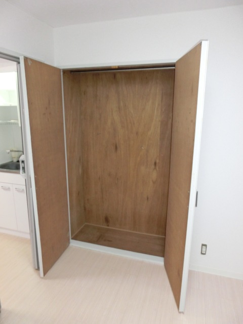 シェイーネ新高の収納