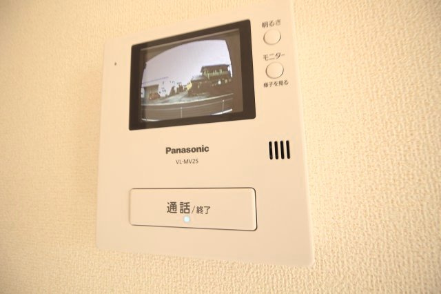 アスカ　Ｆのセキュリティ|モニター付きインターホンです
