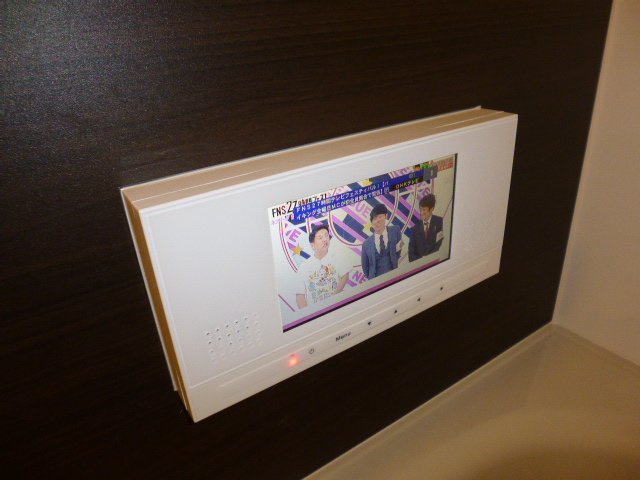 メイプルコートＡの浴室|浴室テレビ