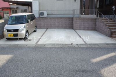 【駐車場】 | 夏井邸