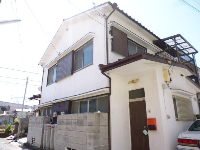 岸本貸家の外観