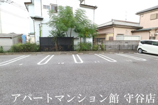 【駐車場】