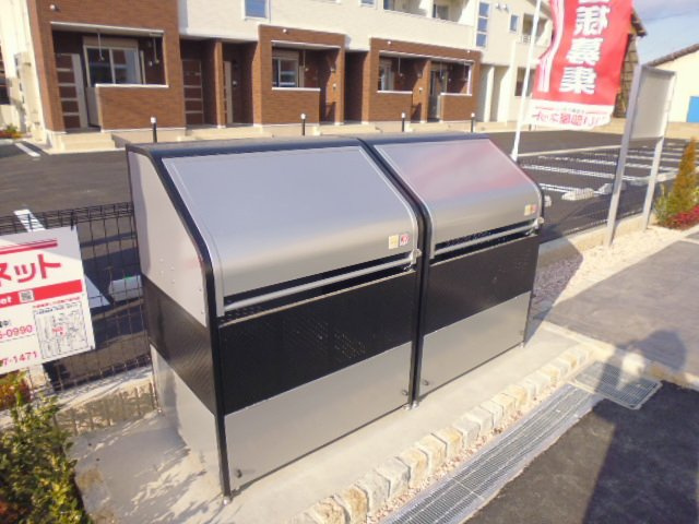 ルシェルブルーのその他共用部分|敷地内専用ゴミステーション