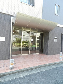【エントランス】