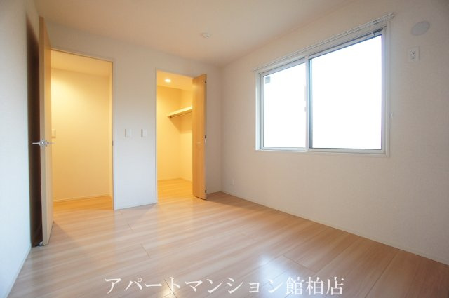 Regalo　Aの洋室