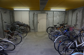 【駐車場】 | 駐輪場