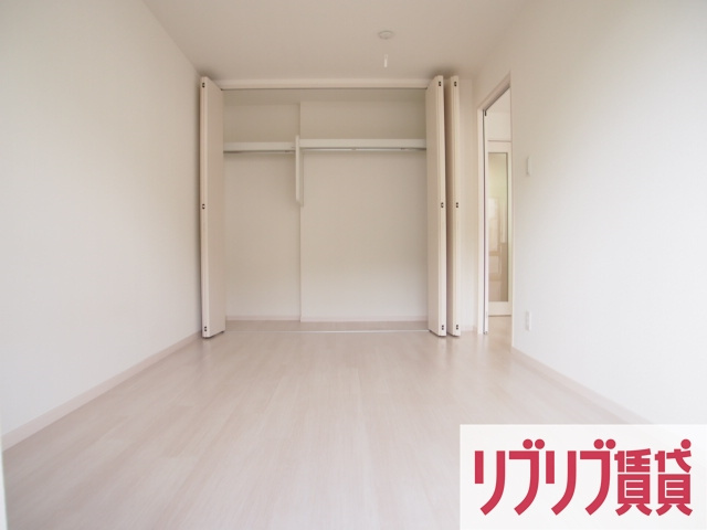 タウンコート旭町の寝室