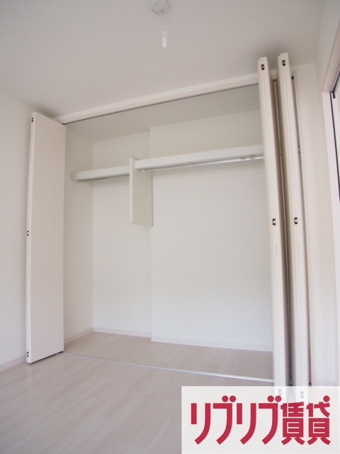 タウンコート旭町の収納