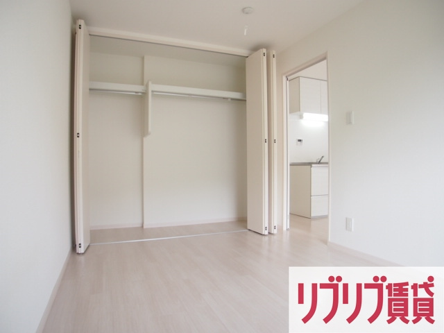 タウンコート旭町の寝室