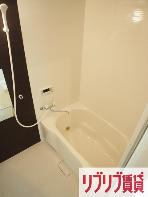 タウンコート旭町の浴室