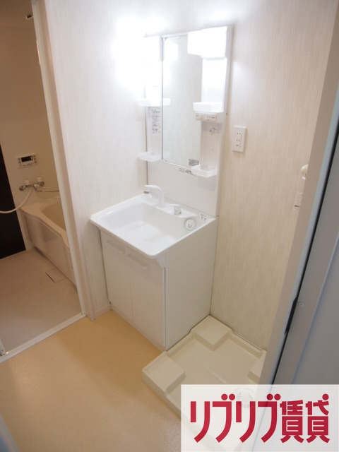 タウンコート旭町の洗面所