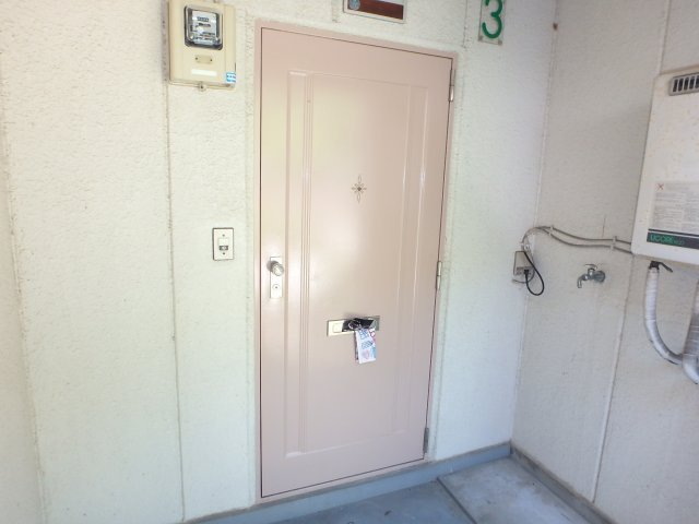 ハイツ神庭の玄関
