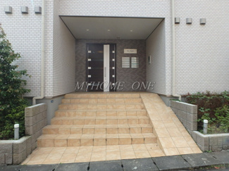 【エントランス】 | エントランス(建設中)