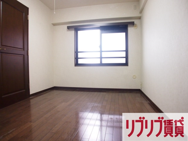 ダイアパレス千葉美術館の洋室