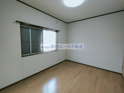 【子供部屋】 | 布市町２丁目貸家