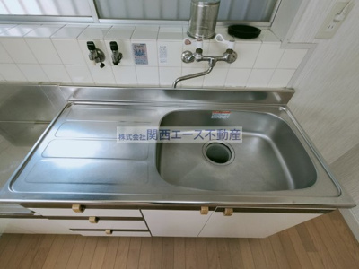  | 布市町２丁目貸家