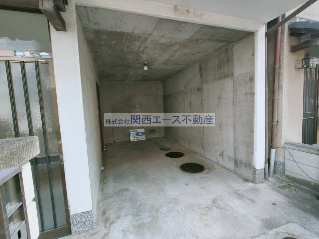【駐車場】 | 布市町２丁目貸家