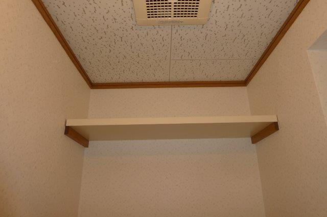 メゾンエトワールのトイレ|トイレ棚