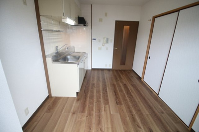 【居間・リビング】 | KOBE兵庫一番館