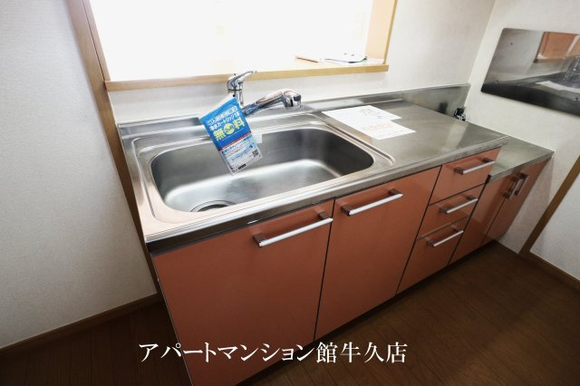 レジデンスさくら台Dのキッチン|リビングが見渡せるカウンターキッチン♪