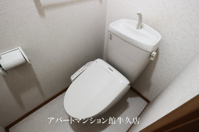 レジデンスさくら台Dのトイレ