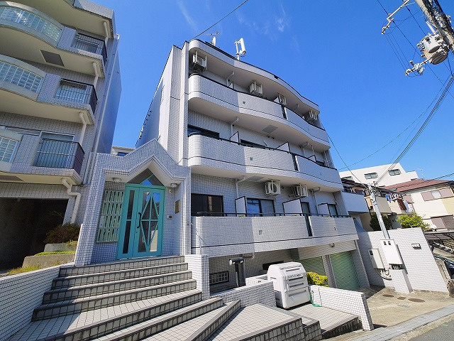 シティパレス学園前Ｐ７の外観