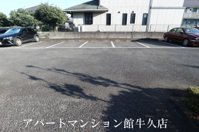 【駐車場】 | ラ・フランスＢ