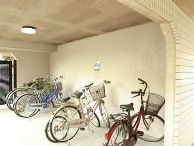 【その他共用部分】 | サンパレスマキ前原 | 駐輪場（自転車）