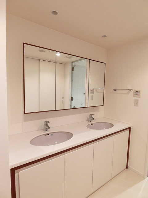 千代田区二番町の賃貸マンションのその他|エントランス