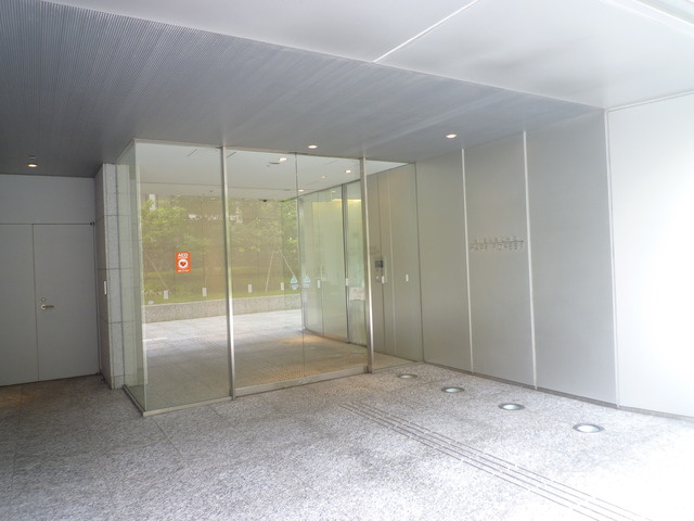 千代田区二番町の賃貸マンションのその他|エントランス