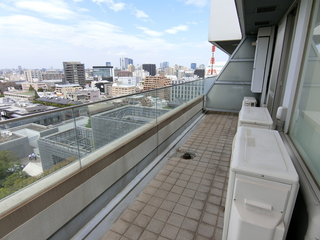 千代田区二番町の賃貸マンションのバルコニー