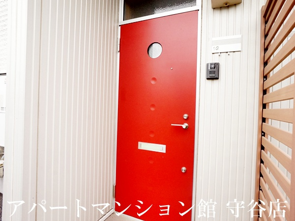 ロハスコートの玄関
