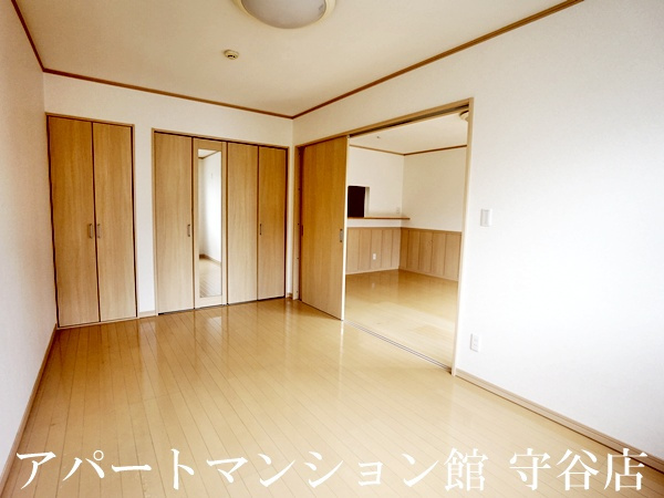 ロハスコートの寝室