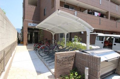 【その他共用部分】 | ロックフォルティ | ☆屋根付き駐輪場☆