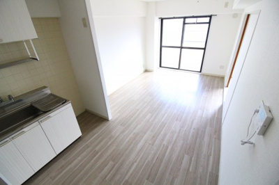 【居間・リビング】 | 白鷹真野マンション