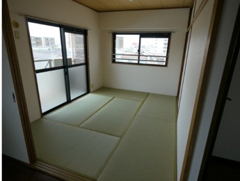【寝室】