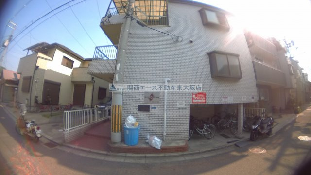 【エントランス】 | LIVE SPACE上小阪