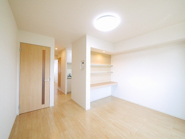 ＳａｖｏｒｙＲｅｓｉｄｅｎｃｅの内装|使いやすい居間です