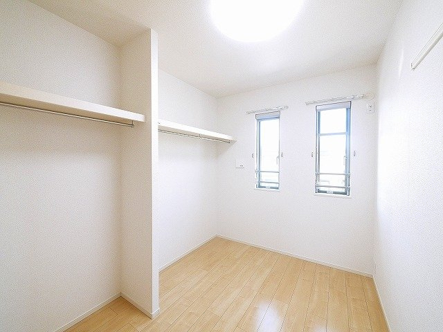 ＳａｖｏｒｙＲｅｓｉｄｅｎｃｅの寝室|落ち着いた色調の寝室です