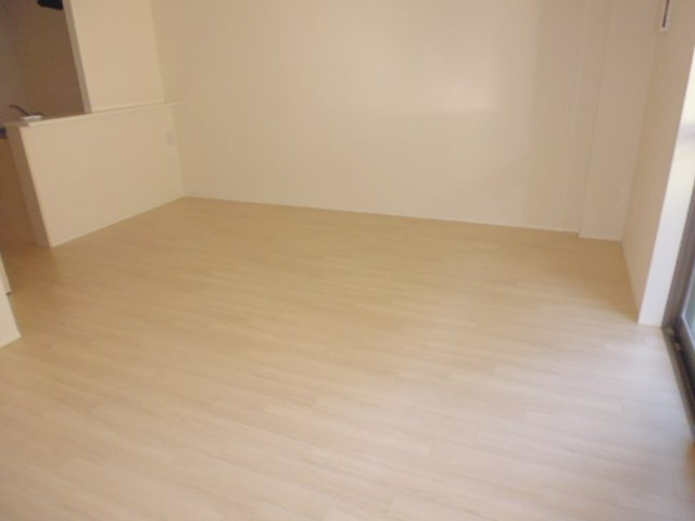 ハピネスオリーブの居間・リビング